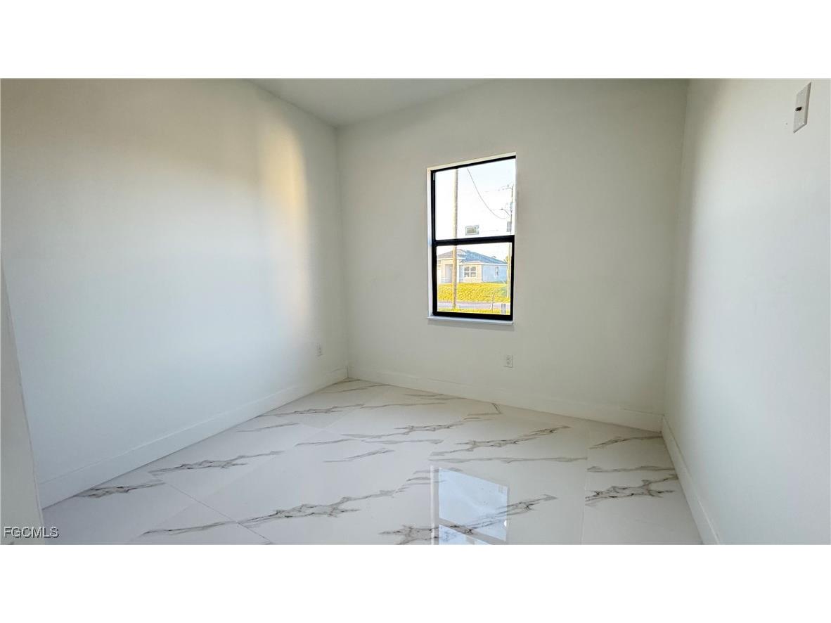 3801 3rd Street SW Lehigh Acres FL 33976 2025011408 image12
