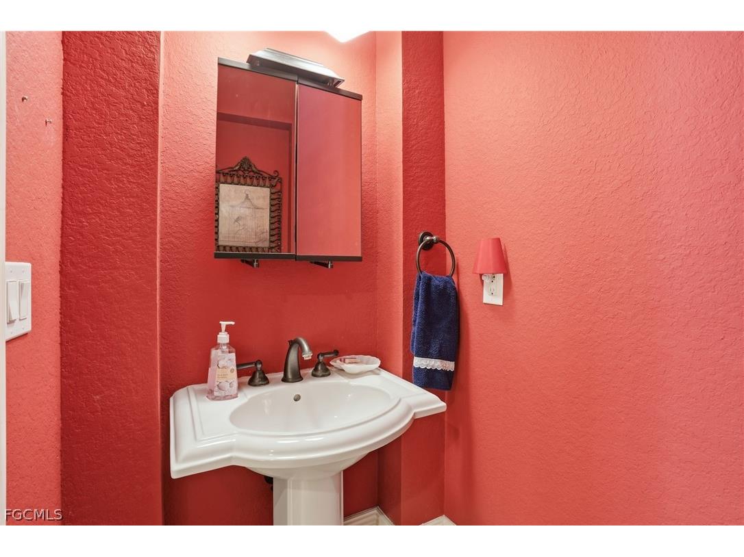 3801 River Point Drive Fort Myers FL 33905 2026008833 image38