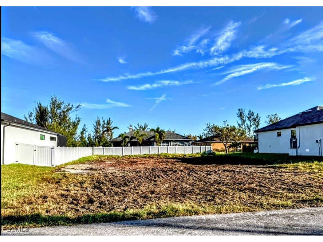 3801 SW 3rd Terrace Cape Coral FL 33991 2026006632 image1
