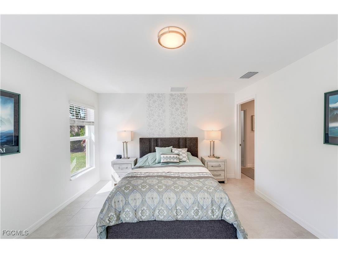 3801 Treasure Oak Way Fort Myers FL 33905 2025022417 image22