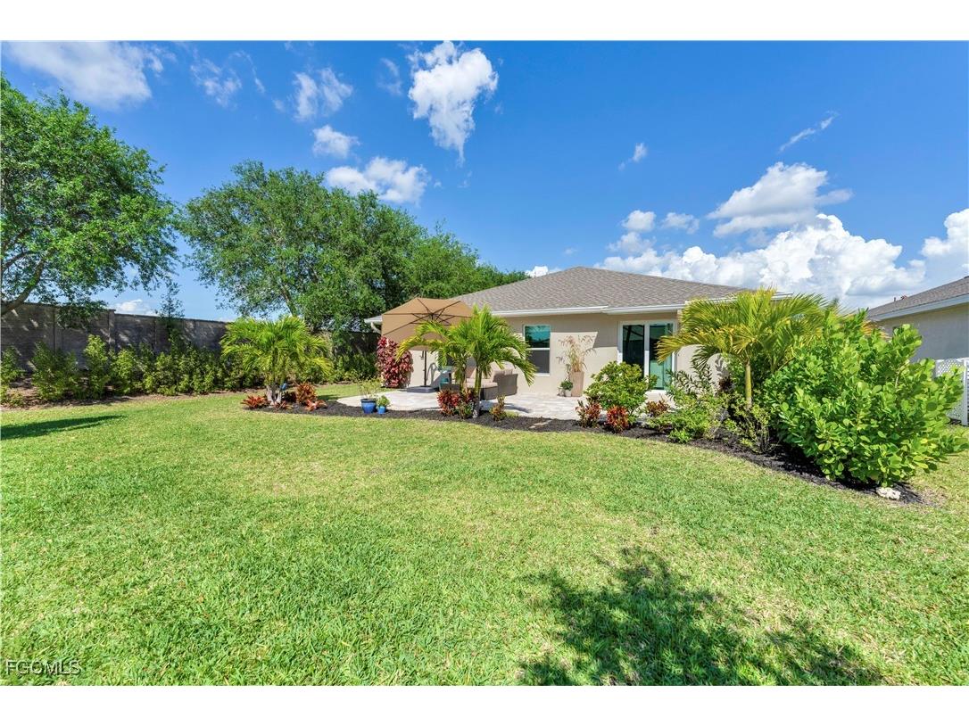 3801 Treasure Oak Way Fort Myers FL 33905 2025022417 image7