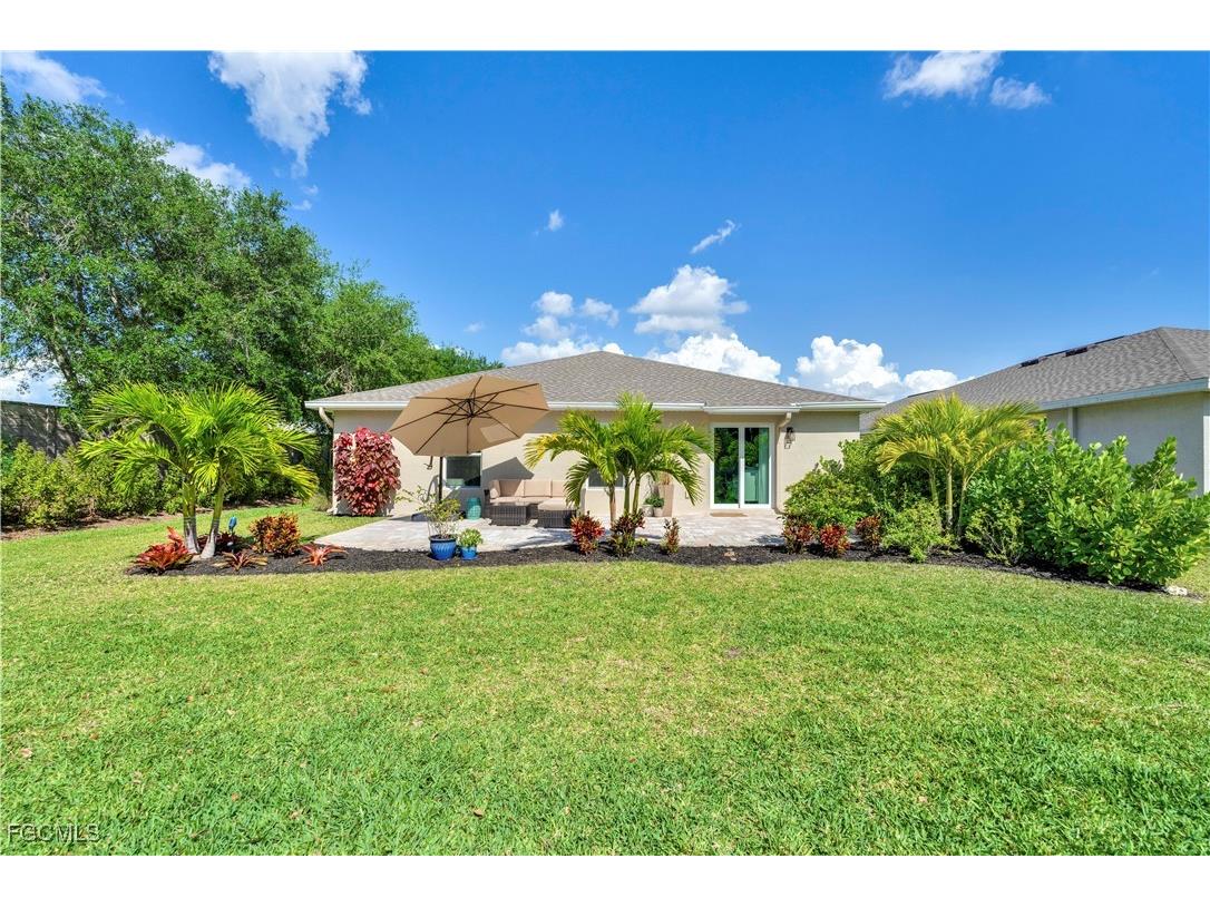 3801 Treasure Oak Way Fort Myers FL 33905 2025022417 image8