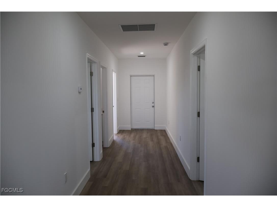 3802 3rd Street SW Lehigh Acres FL 33976 2026000354 image9