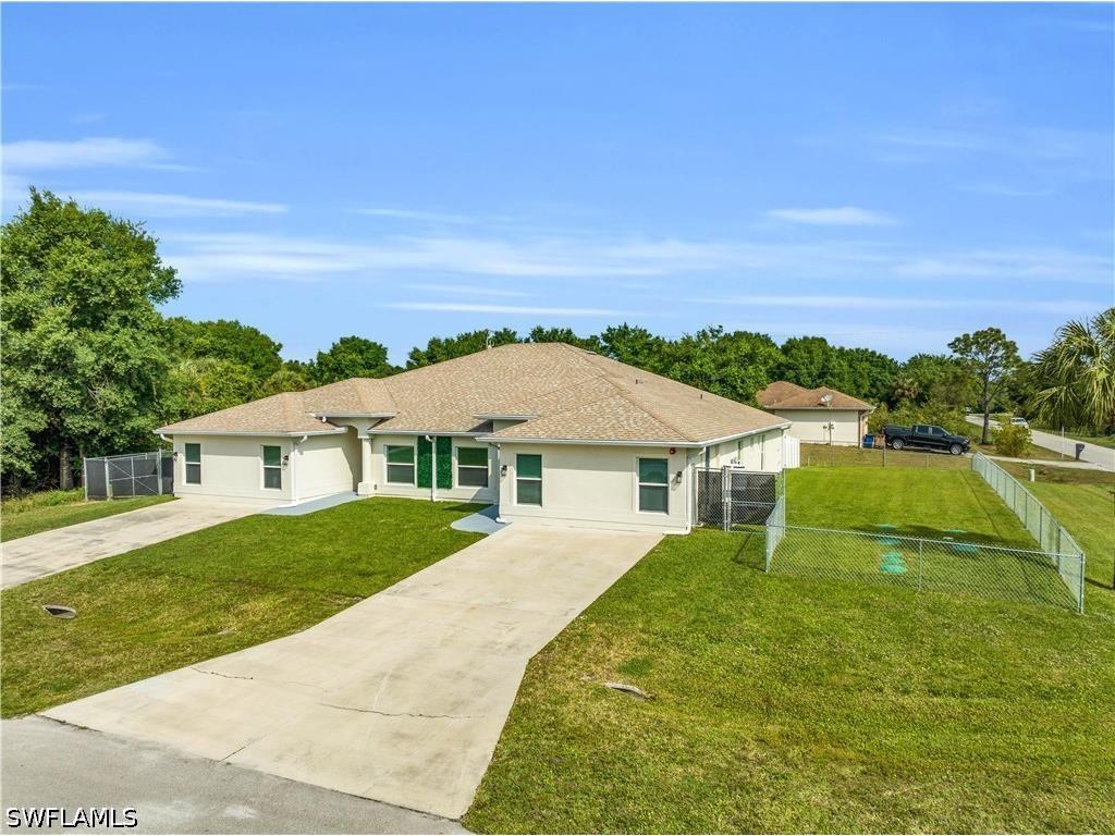 3802 La Rue Street Fort Myers FL 33905 226018590 image1
