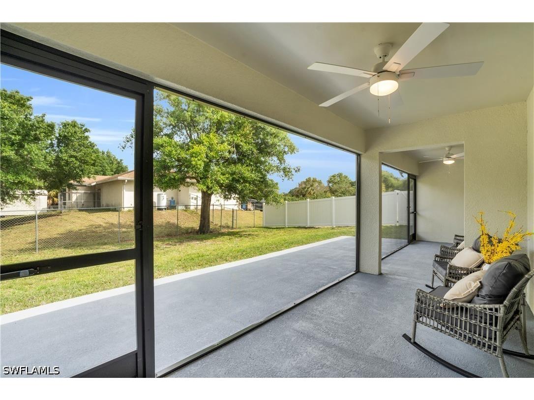 3802 La Rue Street Fort Myers FL 33905 226018590 image40