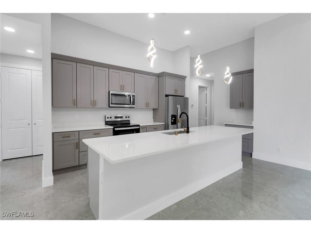 3803 1st Street SW Lehigh Acres FL 33976 225075376 image5