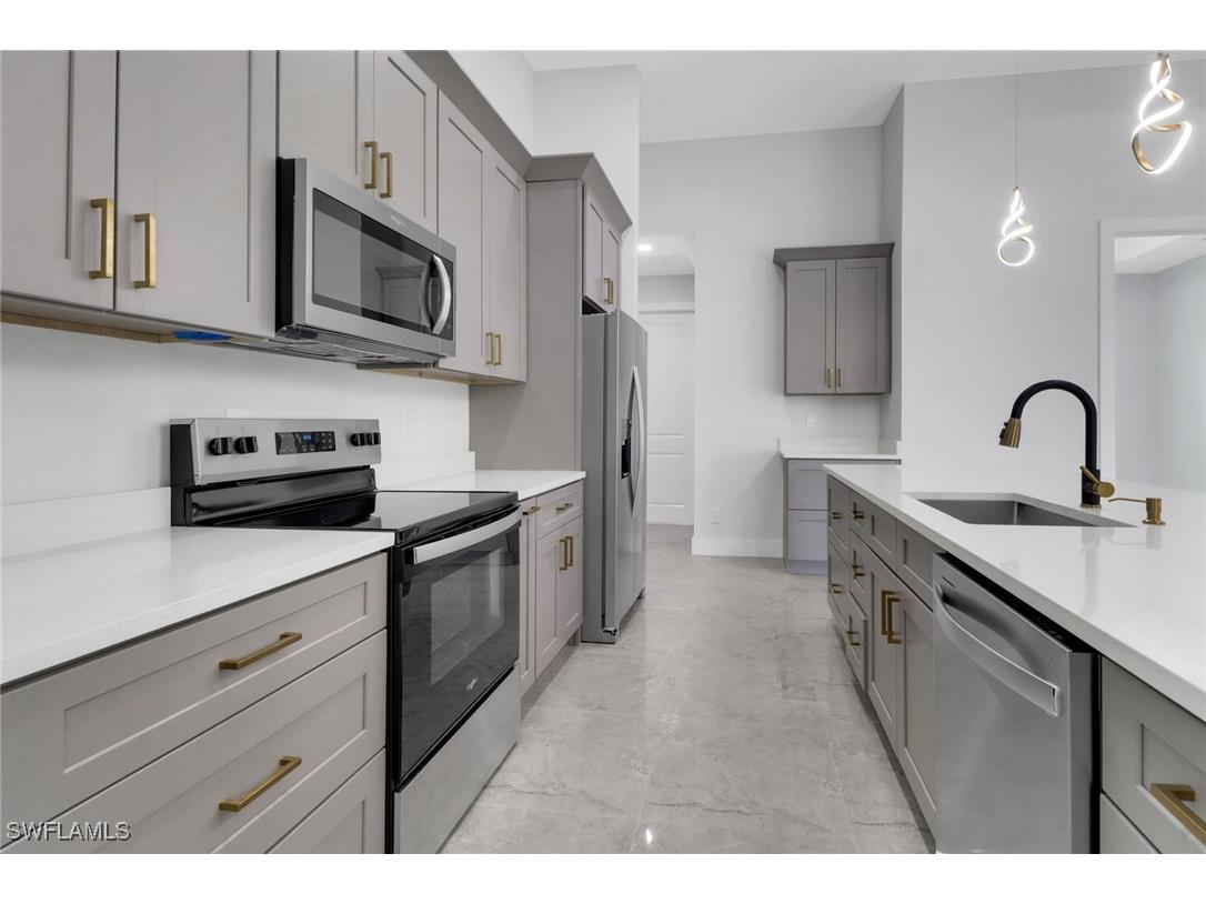 3803 1st Street SW Lehigh Acres FL 33976 225075376 image8