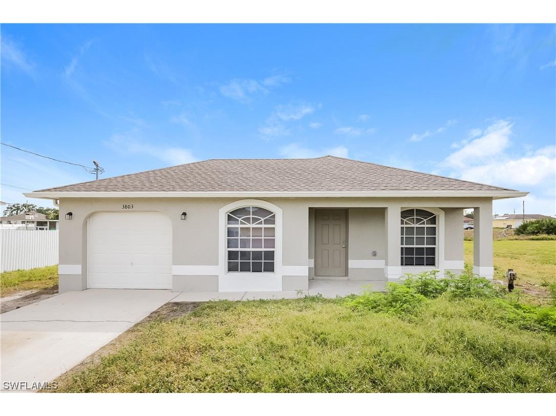 3803 2nd Street SW Lehigh Acres FL 33976 224012289 image1