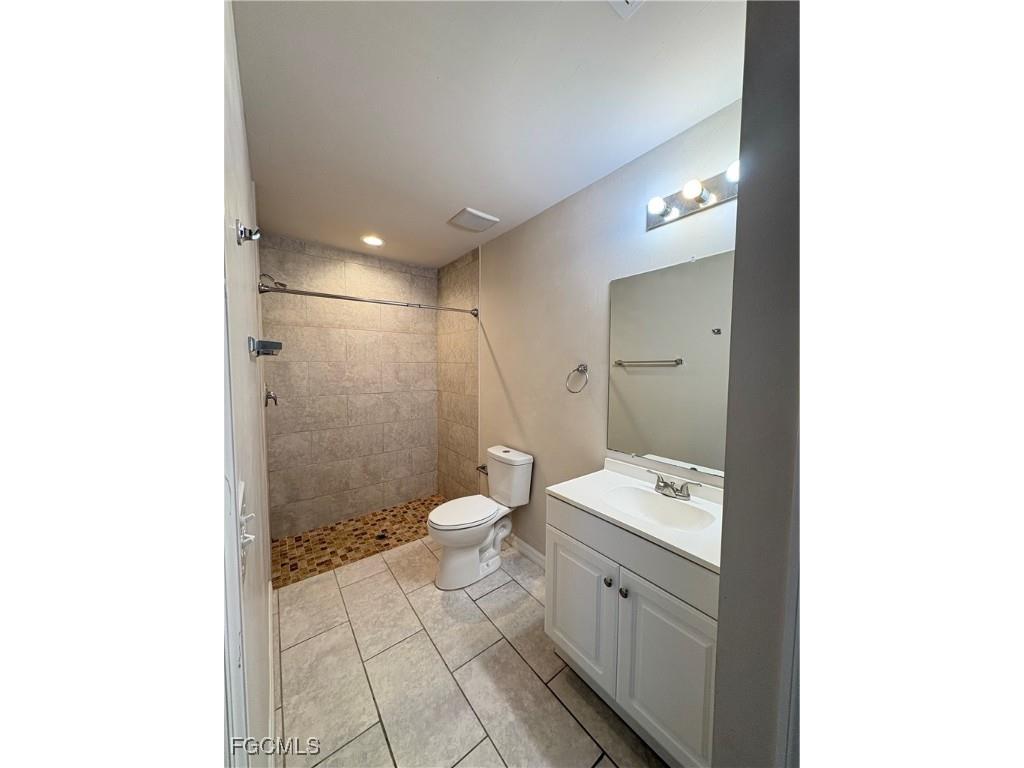 3803 Chiquita Boulevard S Cape Coral FL 33914 2025025661 image5