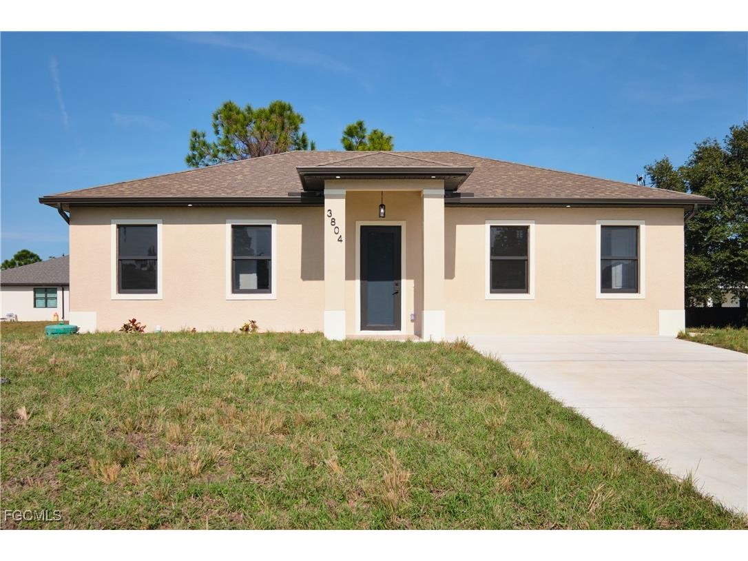 3804 6th Street SW Lehigh Acres FL 33976 2025022780 image1
