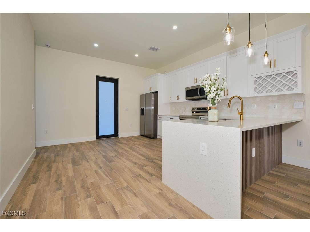 3804 6th Street SW Lehigh Acres FL 33976 2025022780 image9