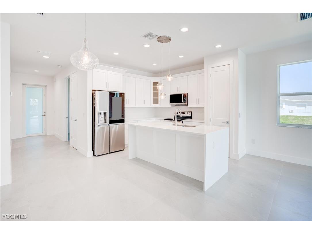 3804 SE 12th Avenue Cape Coral FL 33904 2026013546 image10