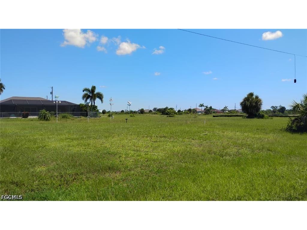 3805 NW 39th Lane Cape Coral FL 33993 2026020236 image3