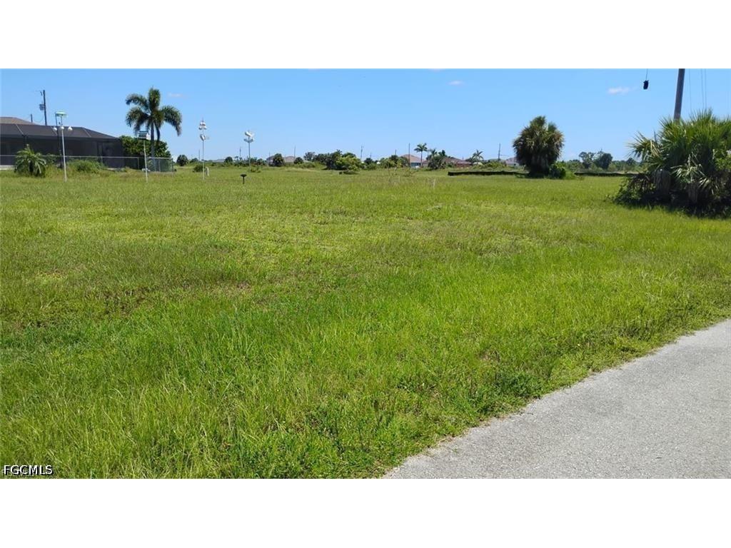 3805 NW 39th Lane Cape Coral FL 33993 2026020236 image4