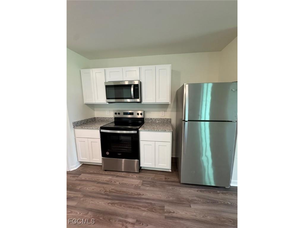 3805 NW 40th Lane Cape Coral FL 33993 2025011818 image2