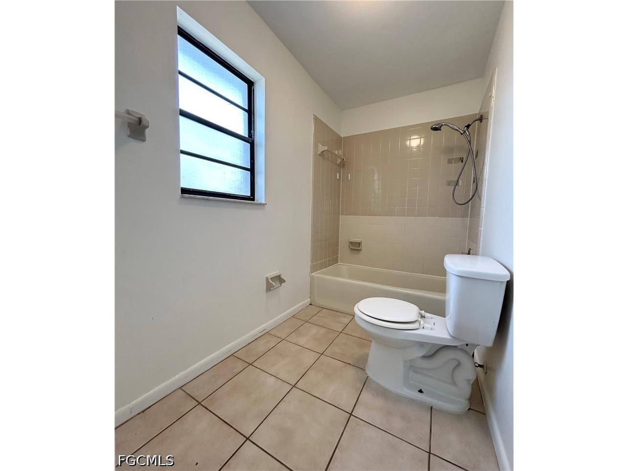 3805 SE 11th Avenue #1 Cape Coral FL 33904 2026020523 image6