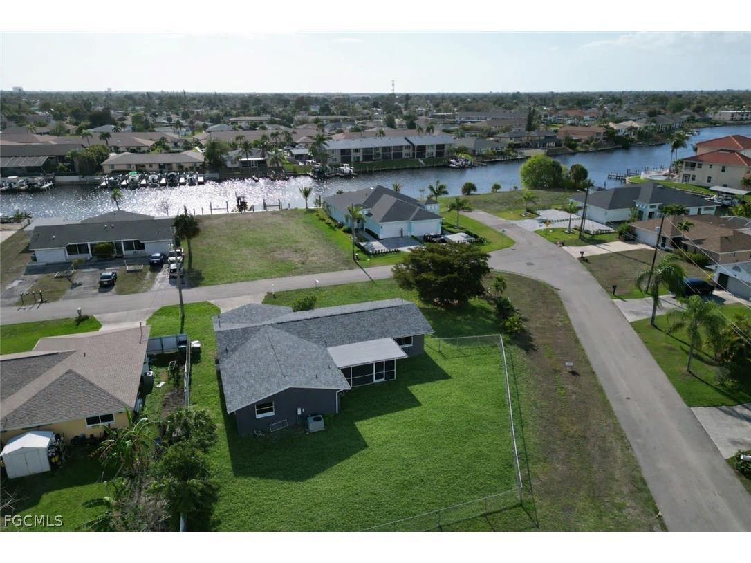 3805 SE 12th Avenue Cape Coral FL 33904 2026010446 image8