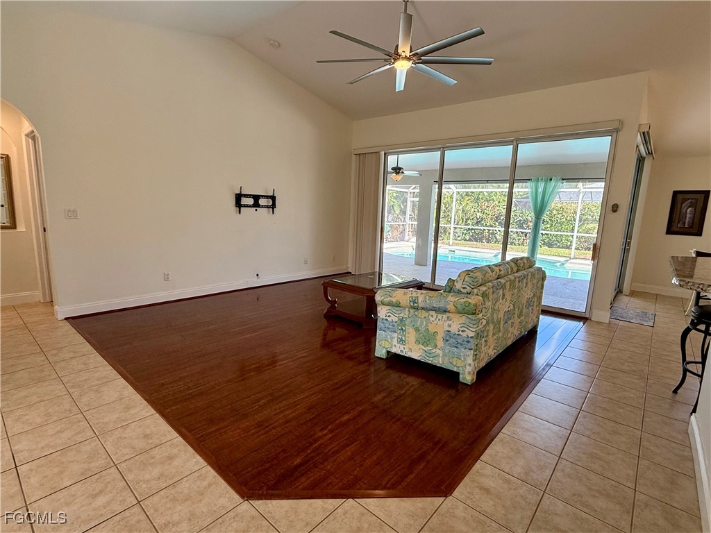 3805 SW 20th Place Cape Coral FL 33914 2025014268 image10