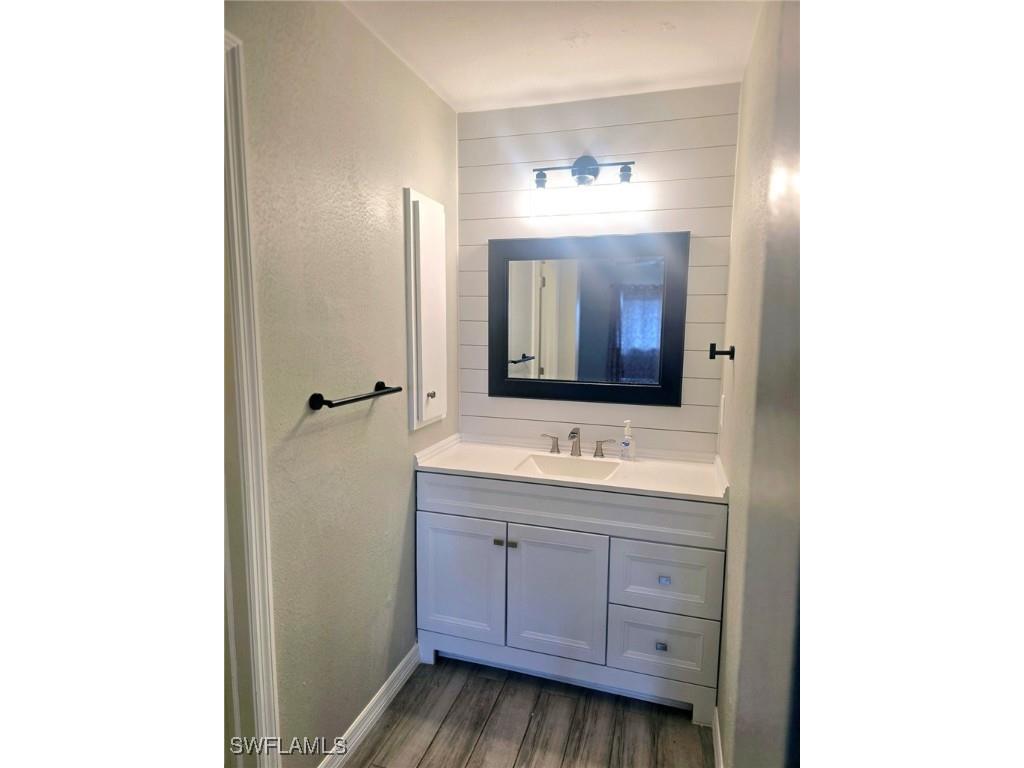 3806 Country Club Boulevard Cape Coral FL 33904 225019344 image1