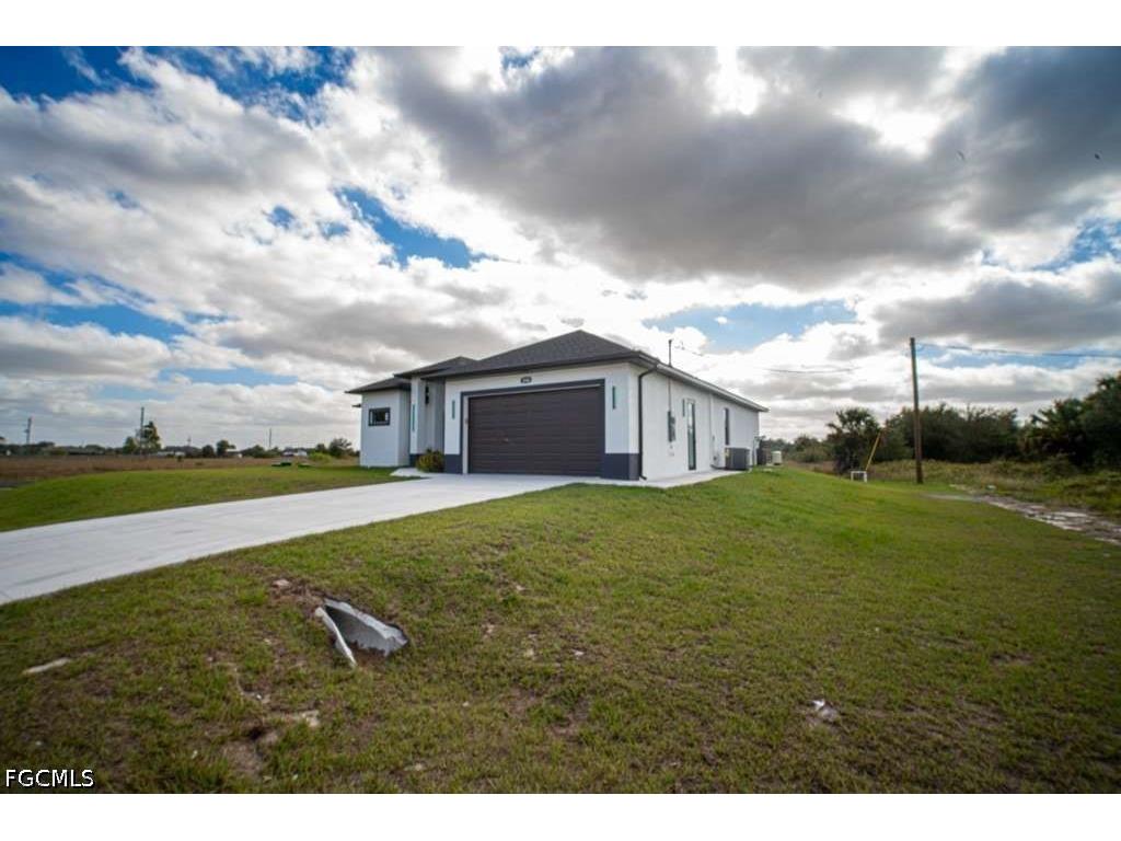 3806 E 18th Street Lehigh Acres FL 33972 2026013527 image8