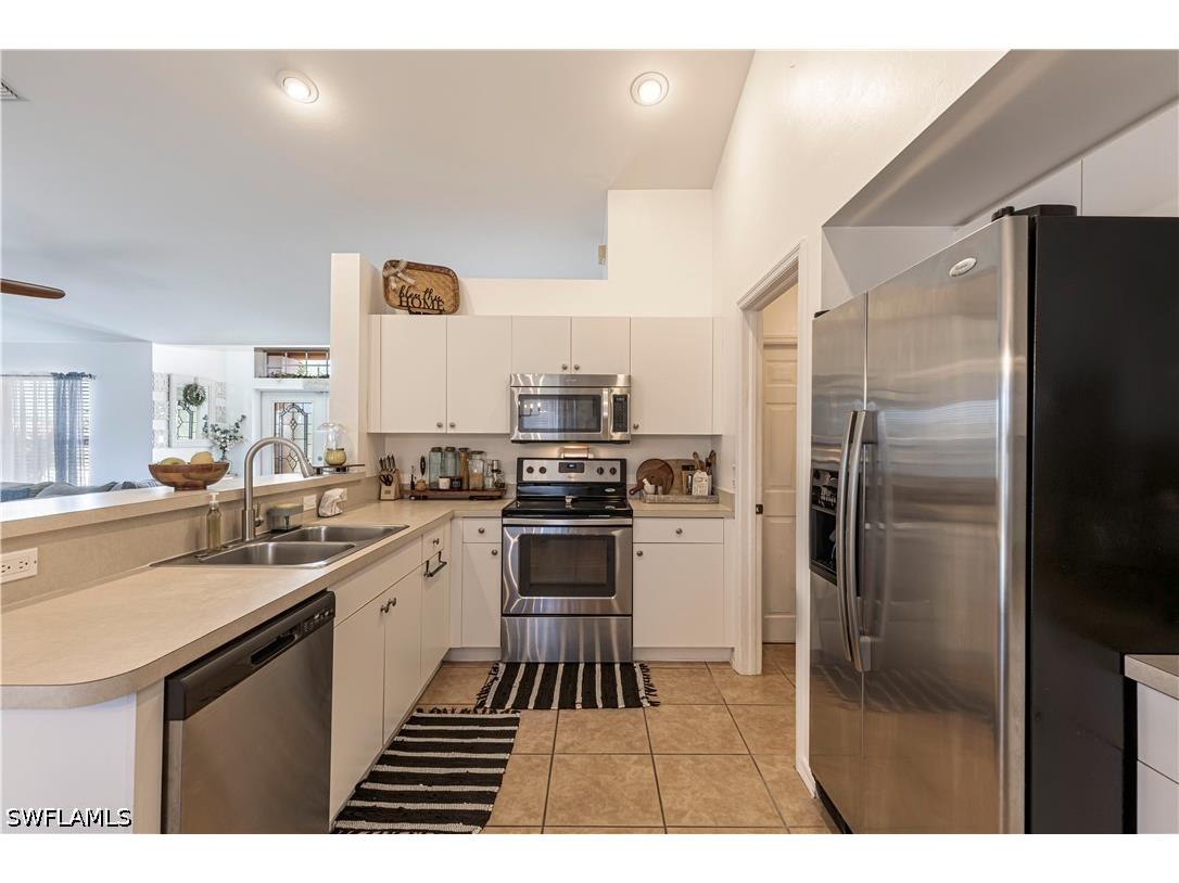 3806 SW 1st Terrace Cape Coral FL 33991 226017128 image8