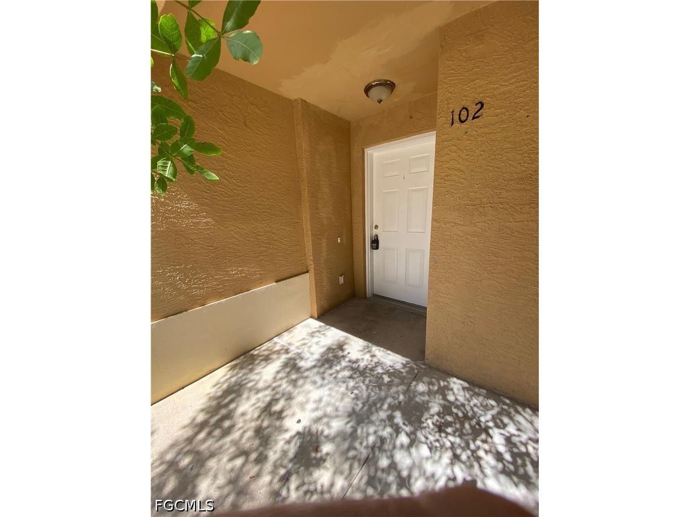 3806 SW 7th Place #102 Cape Coral FL 33914 2026023735 image2