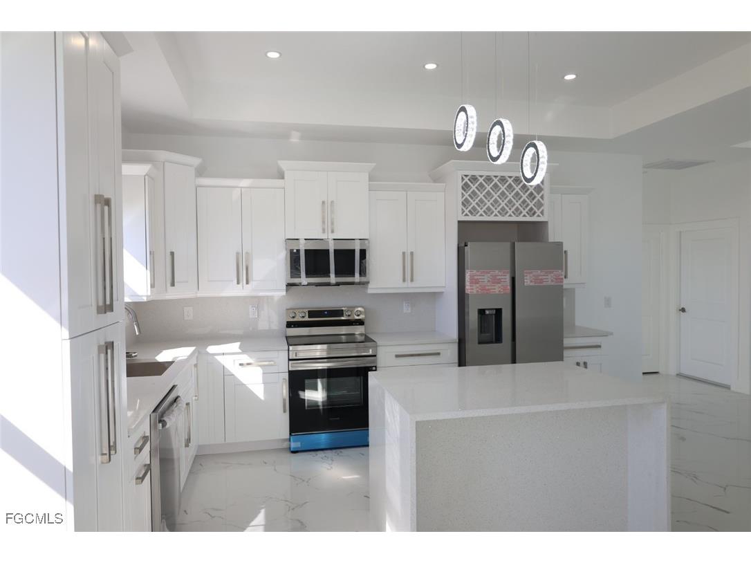 3807 3rd St Sw Lehigh Acres FL 33976 2025018203 image16