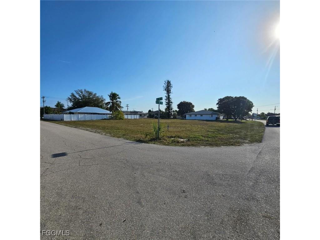 3807 SE 10th Place Cape Coral FL 33904 2026001516 image6