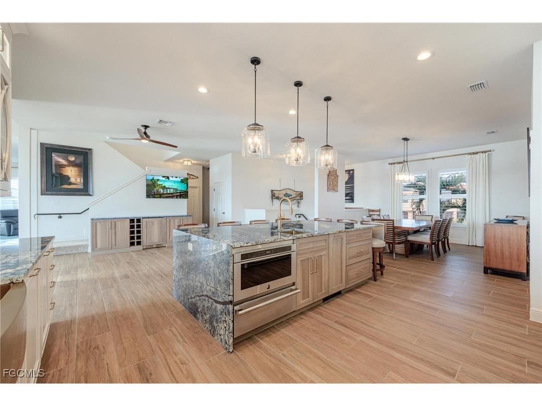 3807 San Carlos Drive Saint James City FL 33956 2025021960 image12