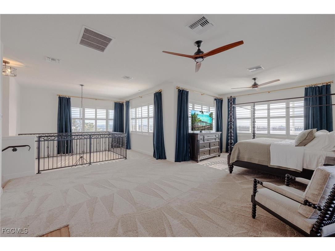 3807 San Carlos Drive Saint James City FL 33956 2025021960 image24