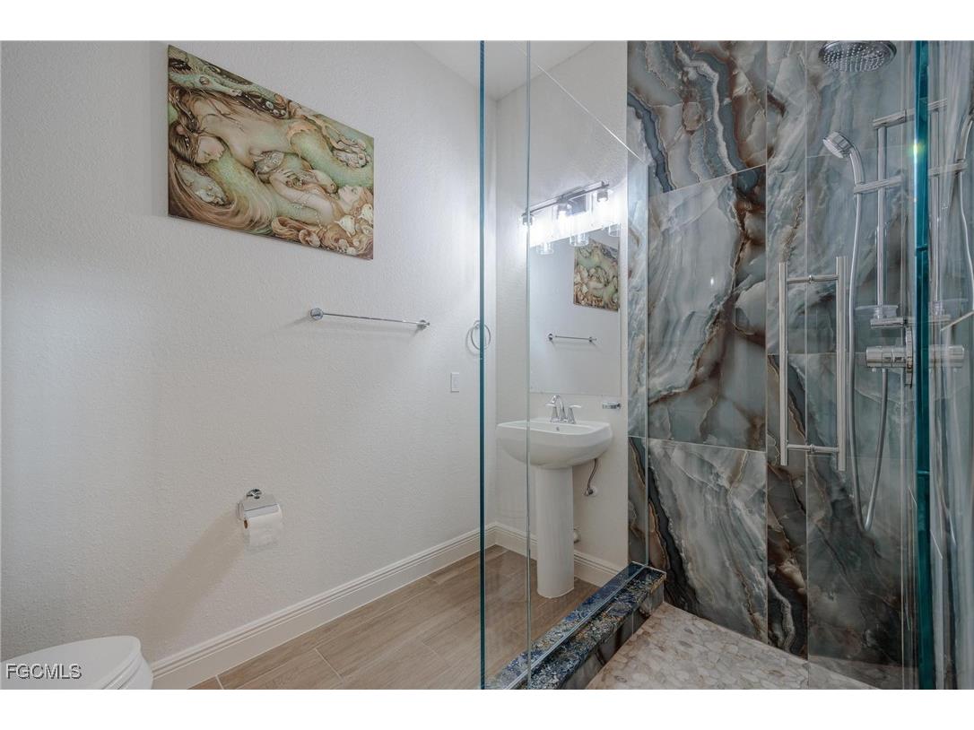 3807 San Carlos Drive Saint James City FL 33956 2025021960 image32