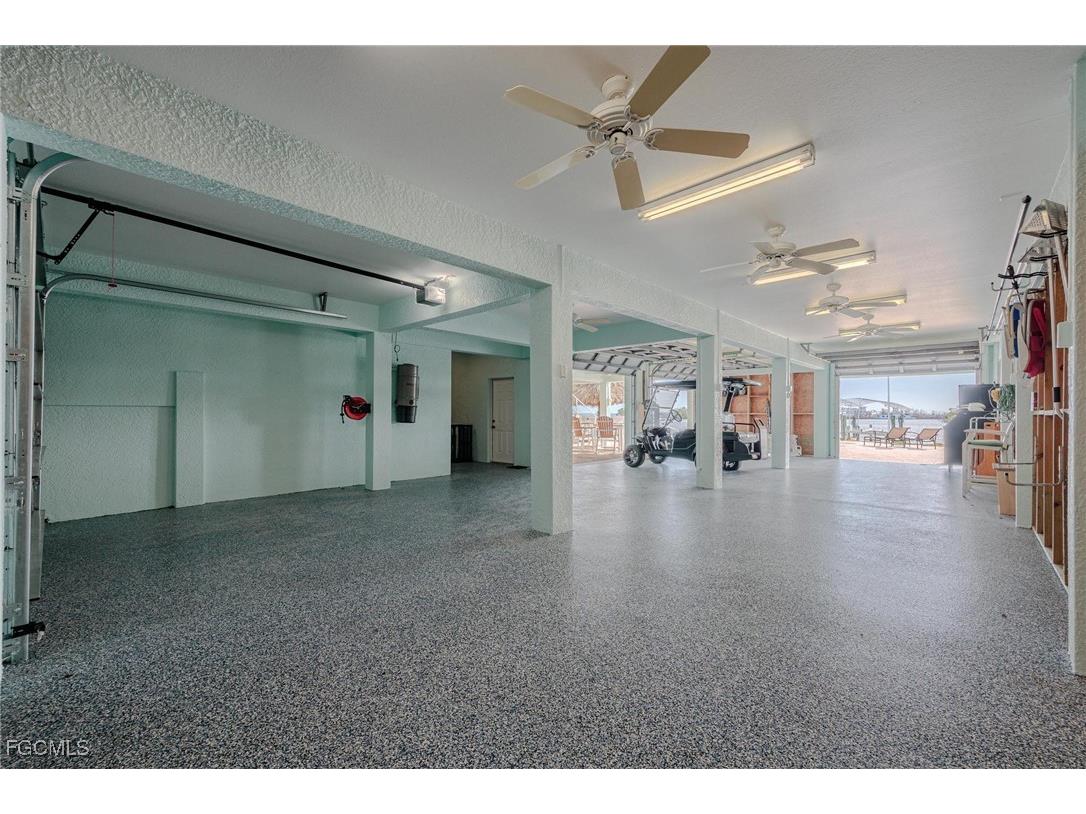 3807 San Carlos Drive Saint James City FL 33956 2025021960 image40