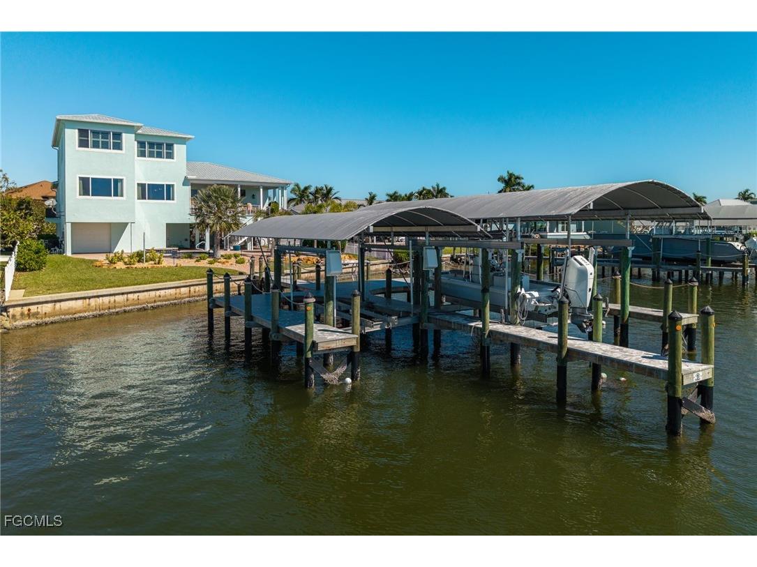 3807 San Carlos Drive Saint James City FL 33956 2025021960 image47