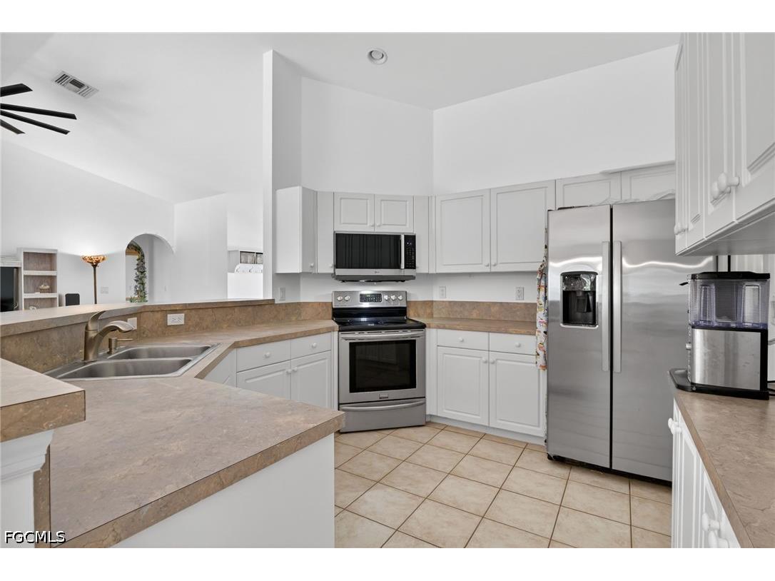 3809 Agualinda Boulevard Cape Coral FL 33914 2026016838 image13