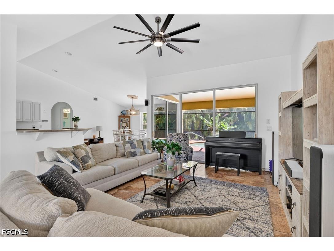3809 Agualinda Boulevard Cape Coral FL 33914 2026016838 image7