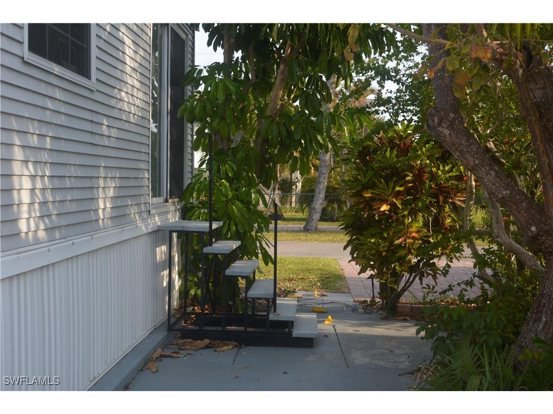 3809 Lemon Twist Loop Bonita Springs FL 34134 225030190 image4