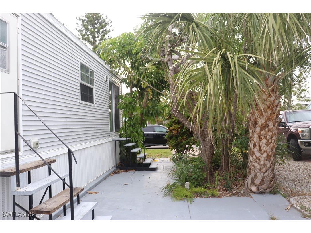 3809 Lemon Twist Loop Bonita Springs FL 34134 225030190 image9