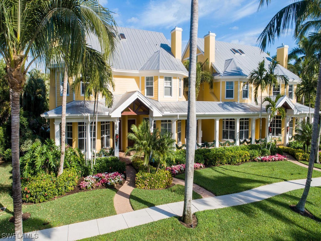 381 6th Avenue S #1 Naples FL 34102 223065197 image1