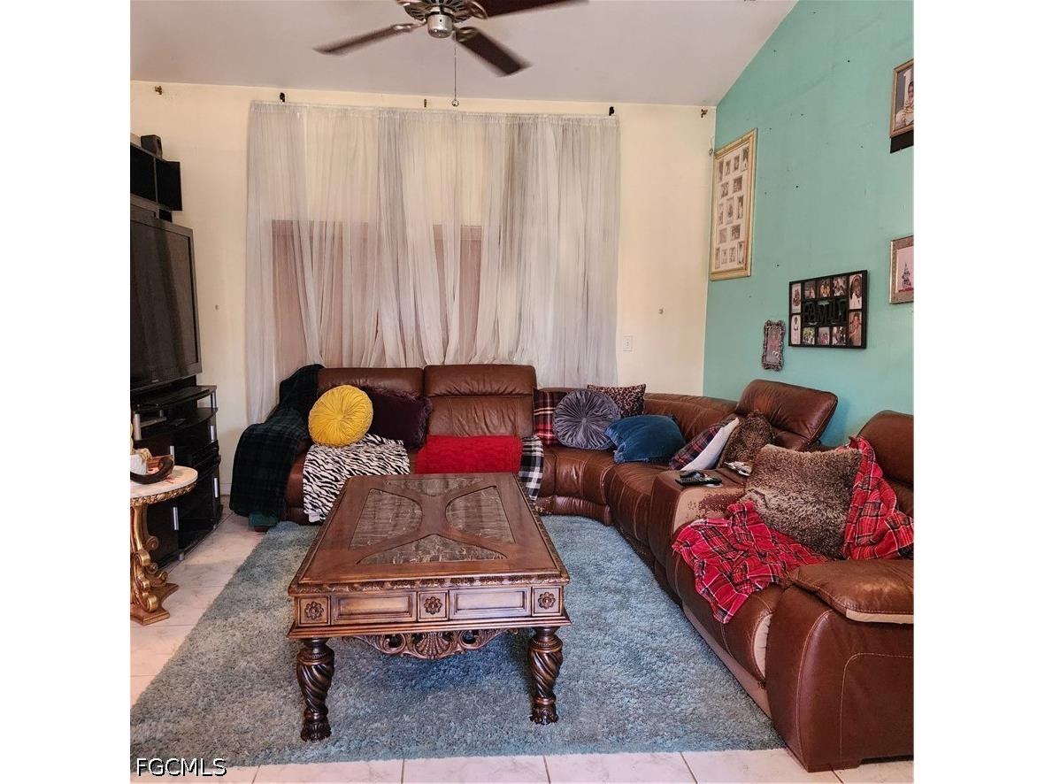 381 8th Street NE Naples FL 34120 2026017656 image22