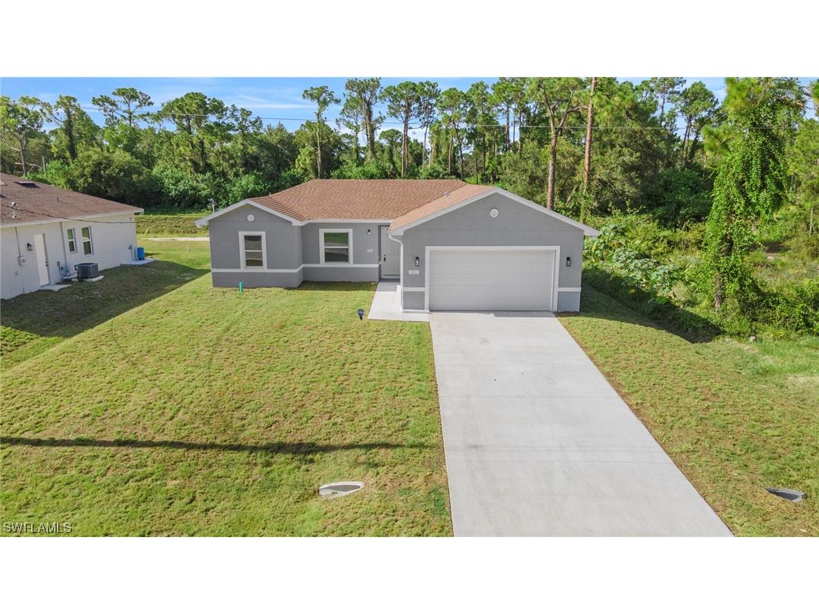 381 Nestle Avenue Lehigh Acres FL 33972 223059913 image1