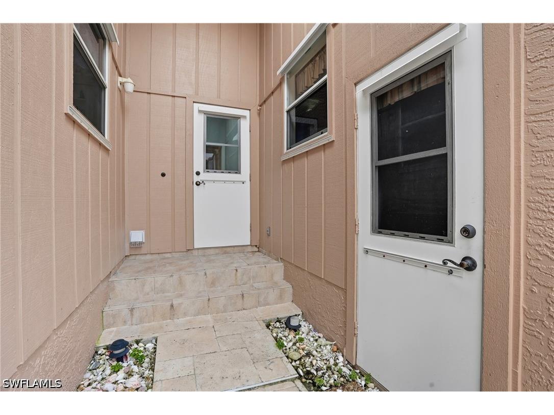 381 Worthington Street Marco Island FL 34145 226013000 image26