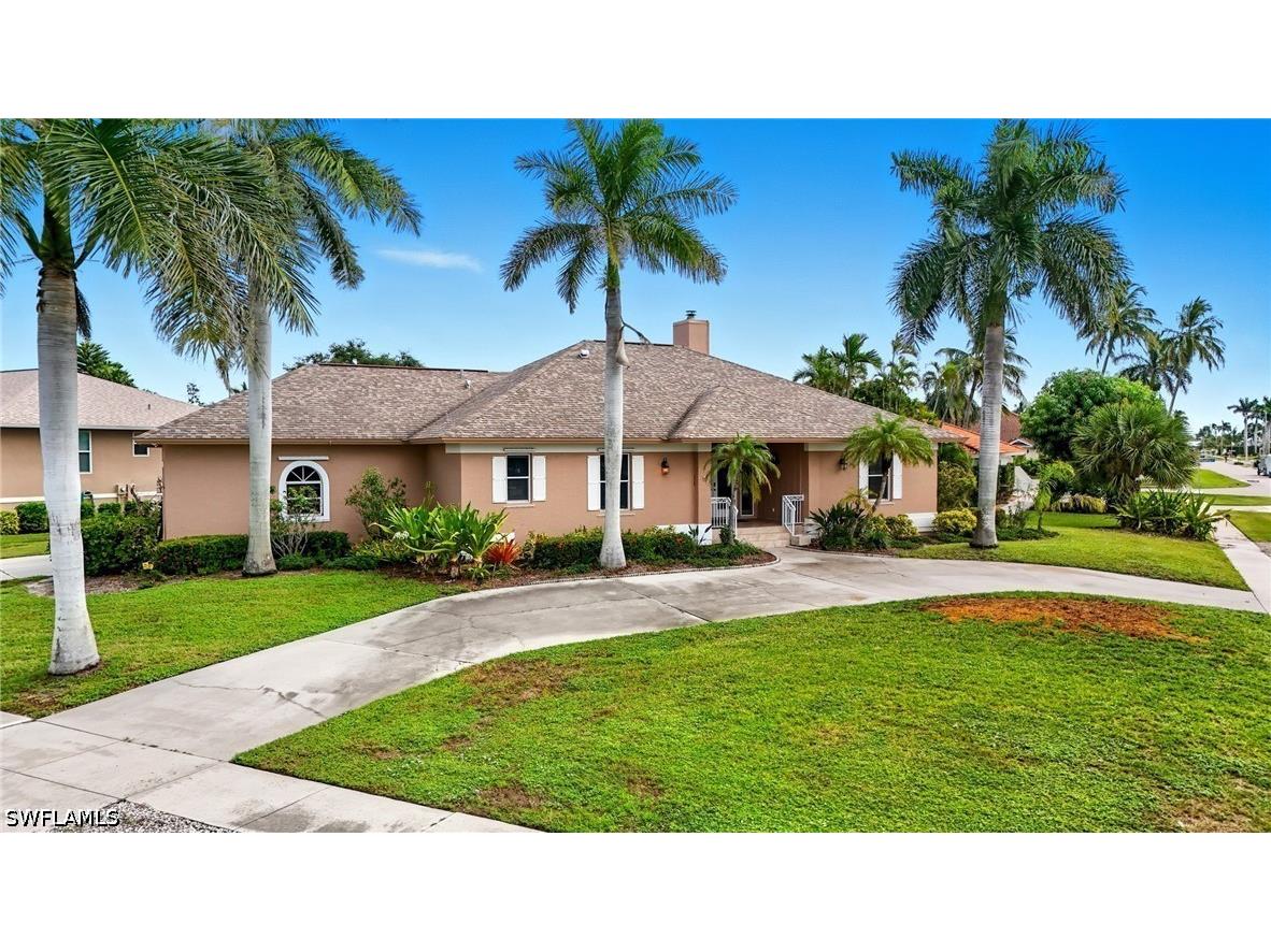 381 Worthington Street Marco Island FL 34145 226013000 image35