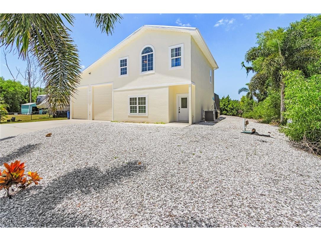 3810 Myers Lane Saint James City FL 33956 2025003527 image4