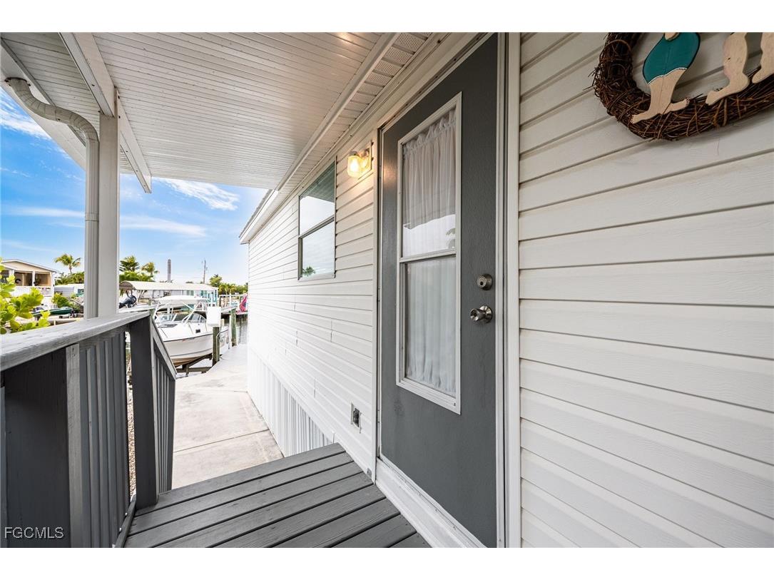 3811 Blueberry Lane Saint James City FL 33956 2026002802 image12