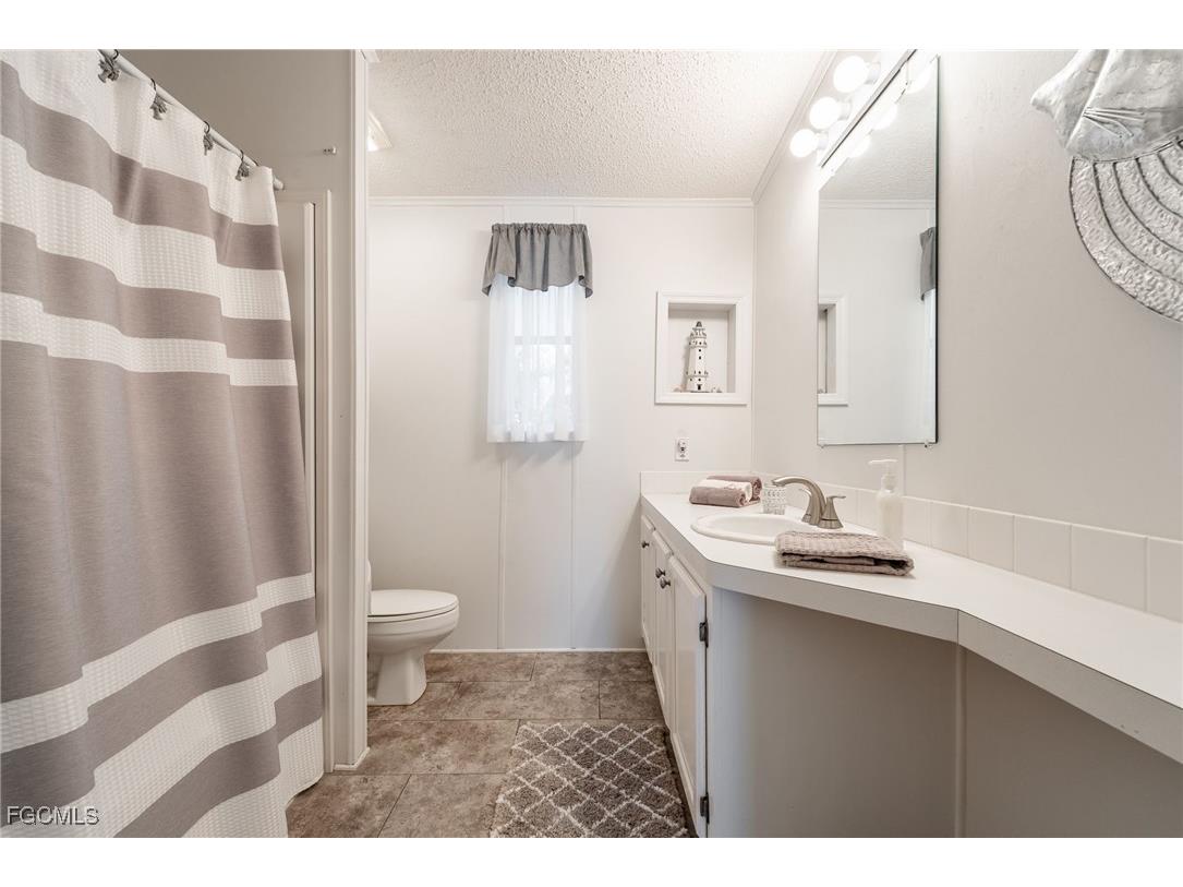 3811 Blueberry Lane Saint James City FL 33956 2026002802 image32