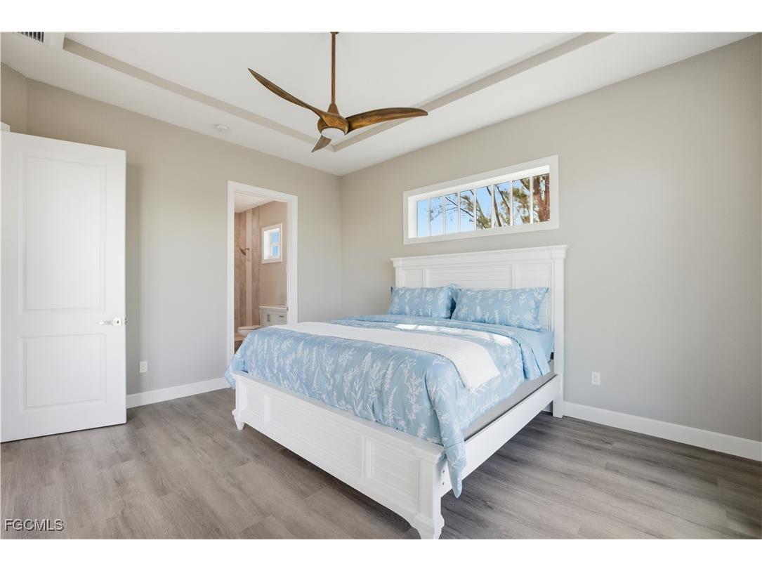 3811 Crestwell Court Saint James City FL 33956 2025019297 image10