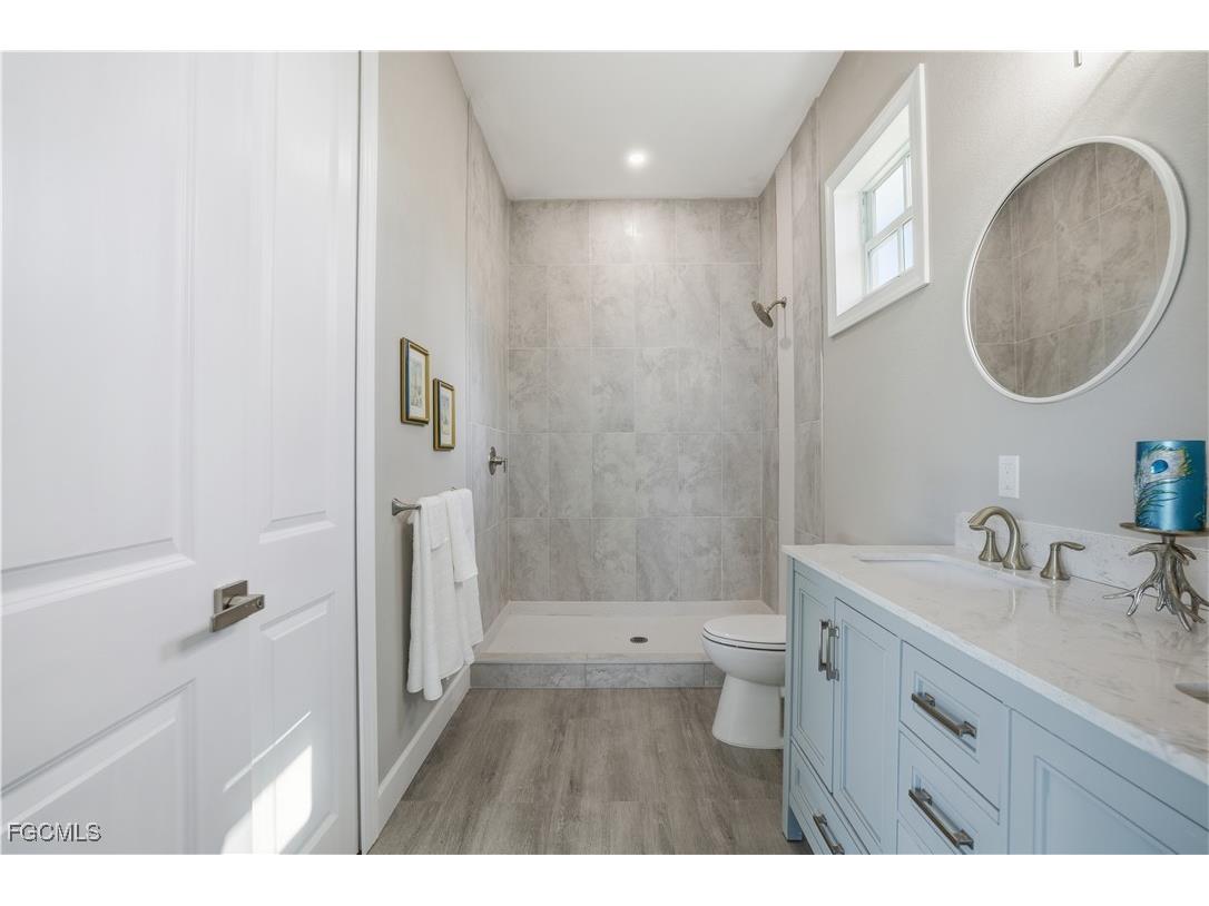 3811 Crestwell Court Saint James City FL 33956 2025019297 image14