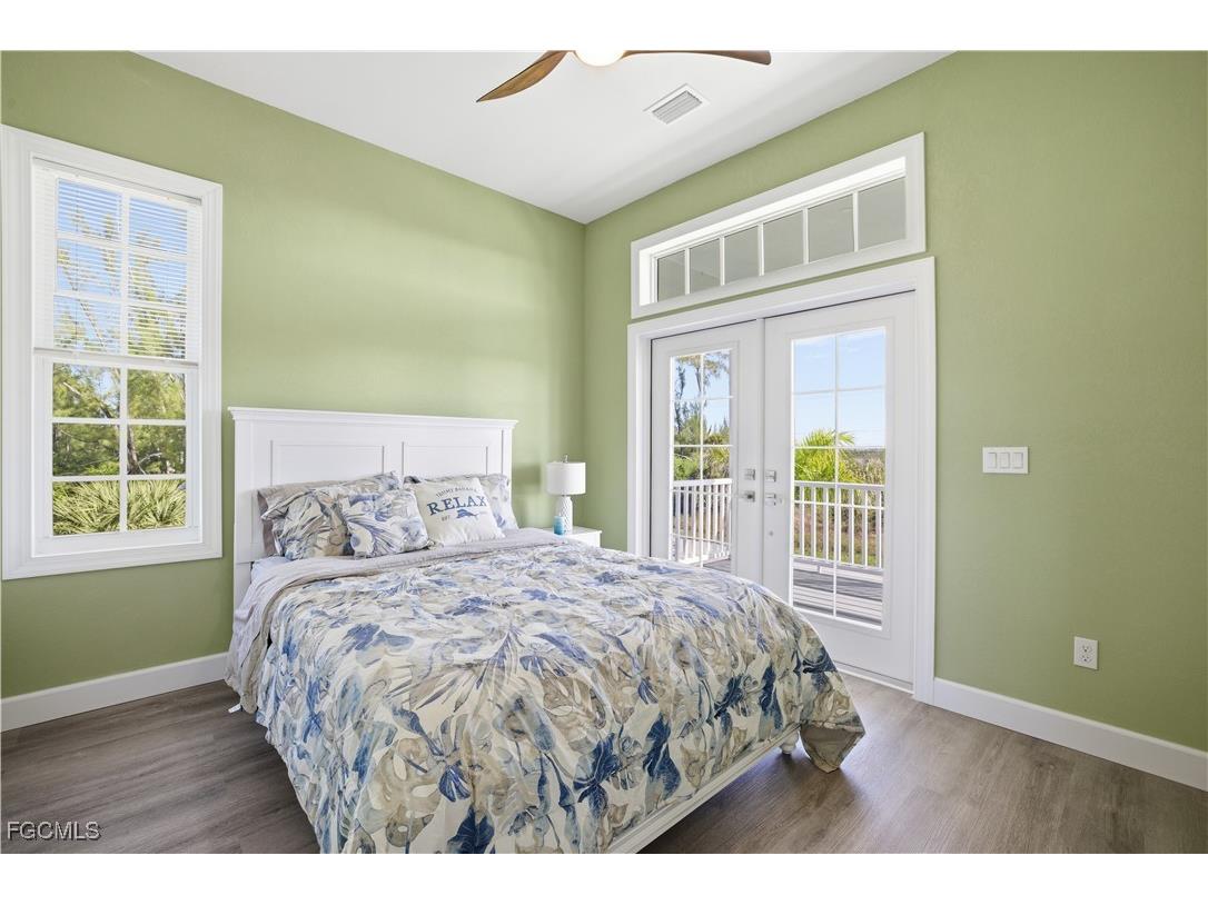 3811 Crestwell Court Saint James City FL 33956 2025019297 image19