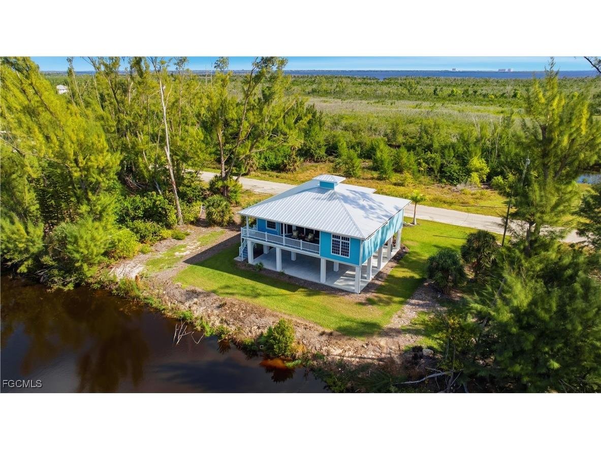 3811 Crestwell Court Saint James City FL 33956 2025019297 image42