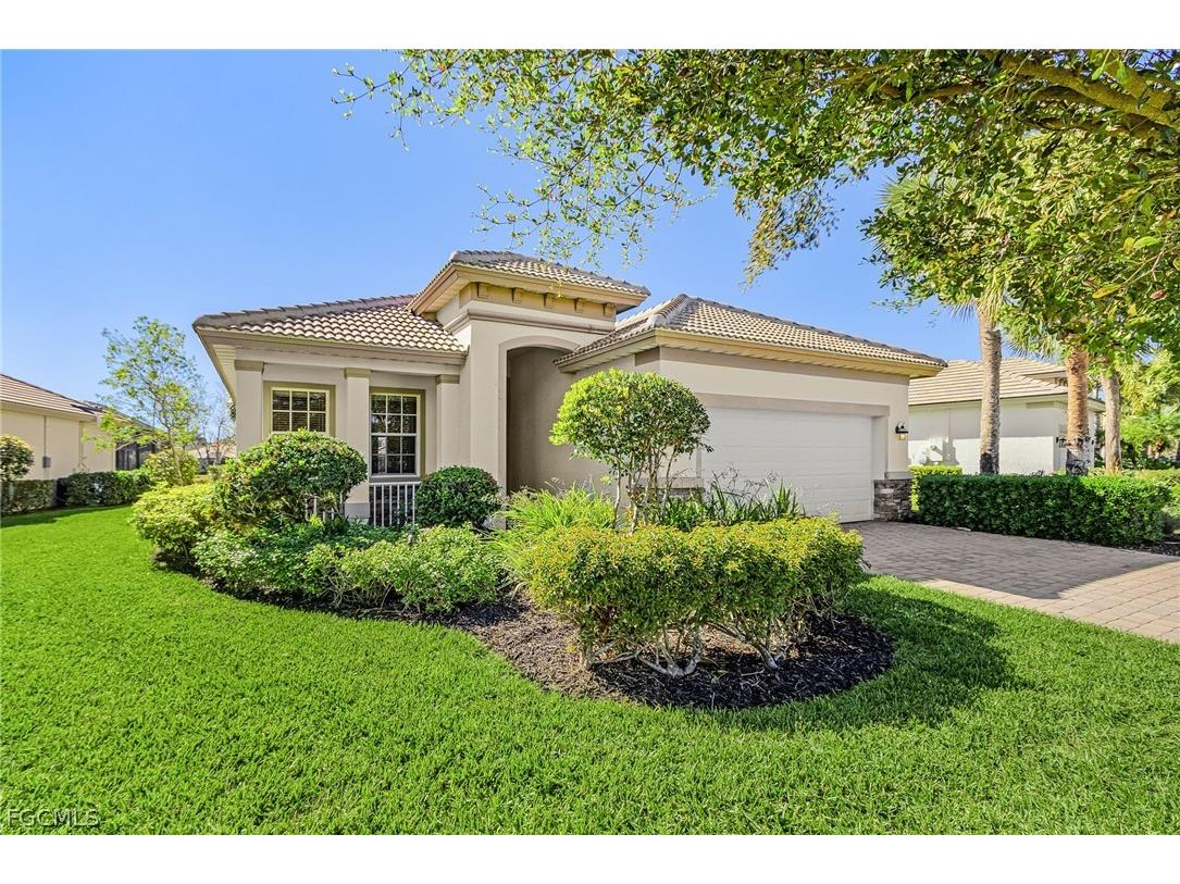3811 Lakeview Isle Court Fort Myers FL 33905 2026006614 image1